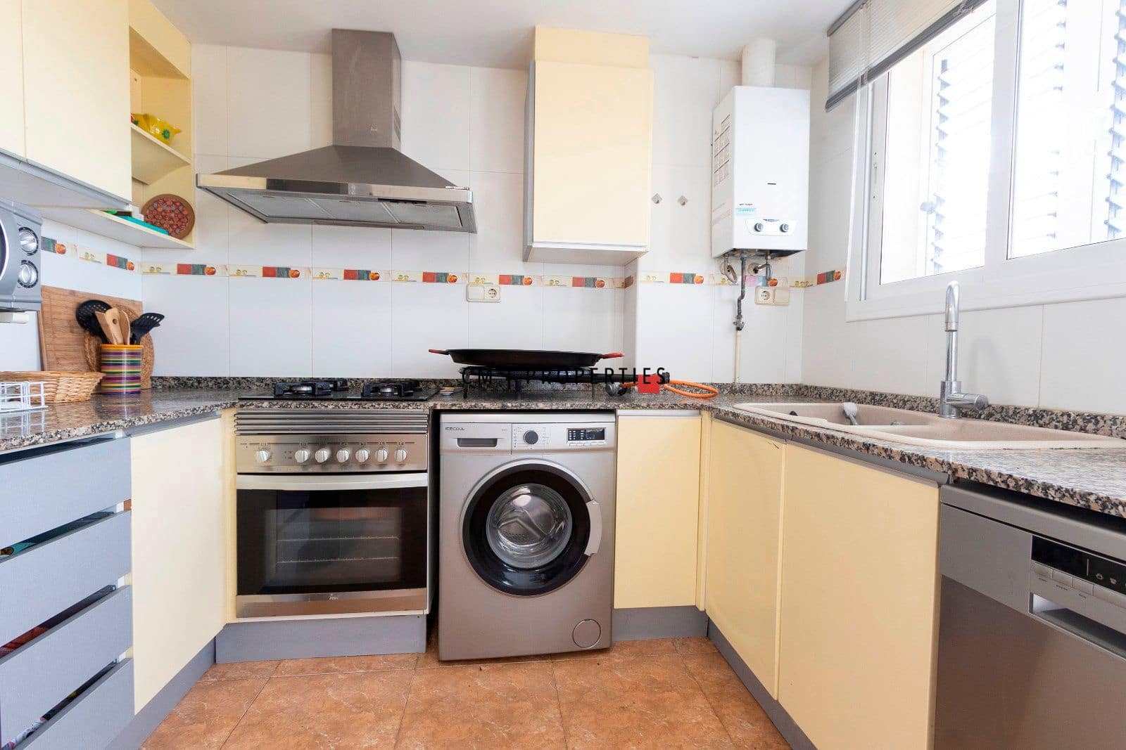 3 Zimmer Penthouse zu vermieten in Sagunto / Sagunt mit Pool Garage - 1.300 € (Ref: 9161557)