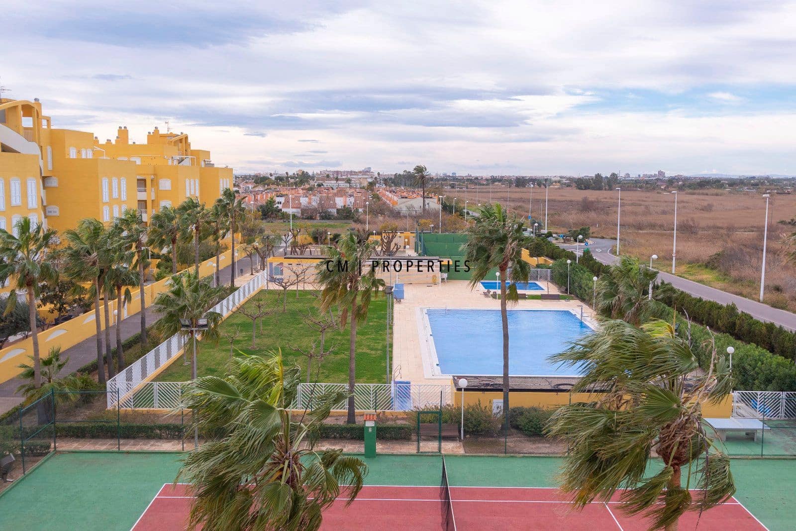 3 Zimmer Penthouse zu vermieten in Sagunto / Sagunt mit Pool Garage - 1.300 € (Ref: 9161557)