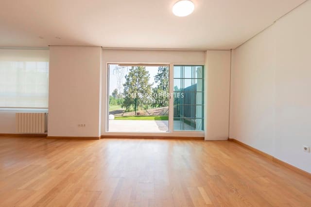 3 bedroom Villa for rent in Bétera with pool garage - € 2,400 (Ref: 9162806)