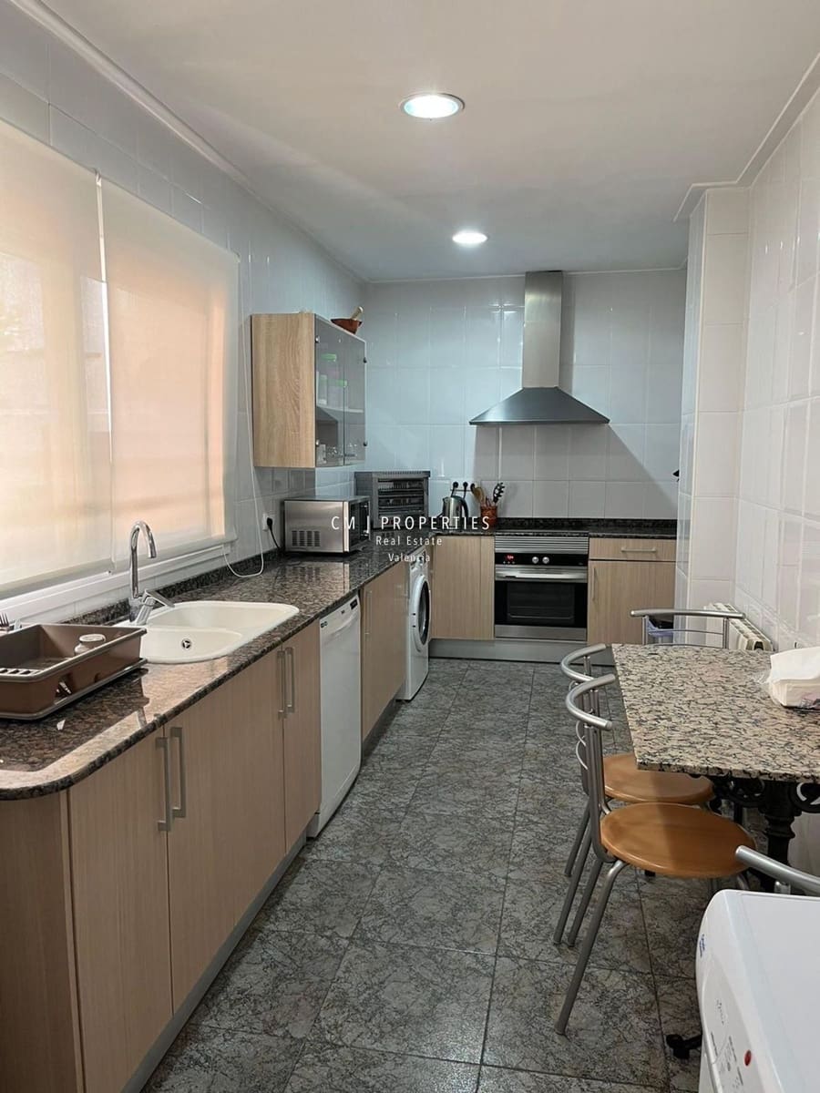 5 soveværelse Penthouse til leje i Valencia by - € 3.000 (Ref: 9175685)