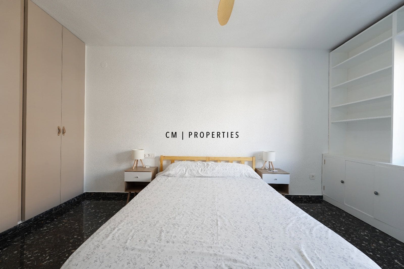 4 soveværelse Lejlighed til leje i Valencia by - € 2.000 (Ref: 9175686)