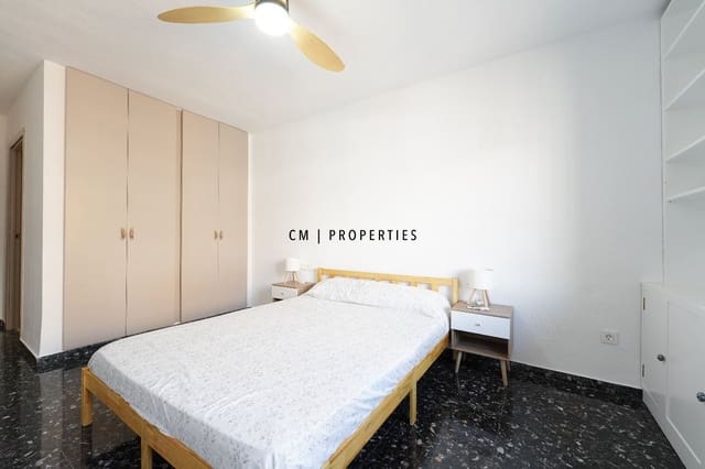 4 camera da letto Appartamento da affittare in Arrancapins, Valencia città - 2.000 € (Rif: 9175686)
