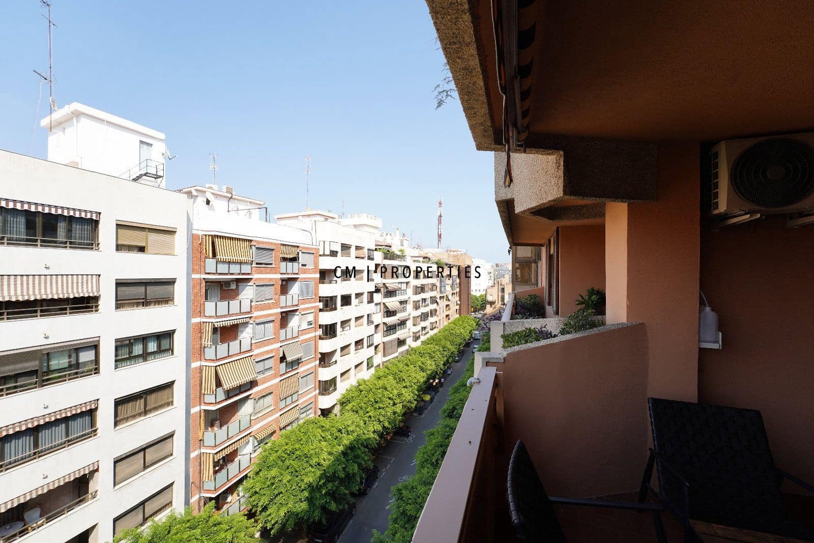 4 soveværelse Lejlighed til leje i Valencia by - € 2.000 (Ref: 9175686)