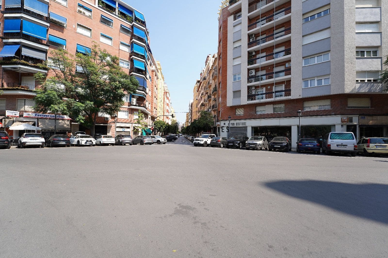 4 soveværelse Lejlighed til leje i Valencia by - € 2.000 (Ref: 9175686)