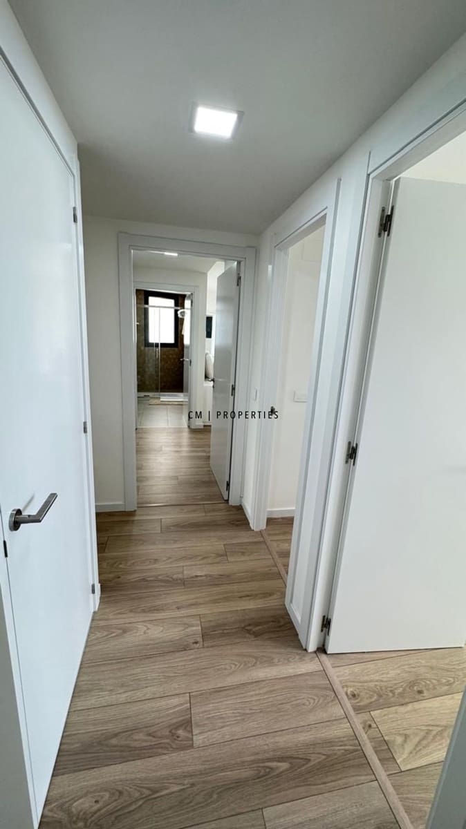 3 soveværelse Lejlighed til leje i Valencia by med swimmingpool garage - € 3.000 (Ref: 9186009)