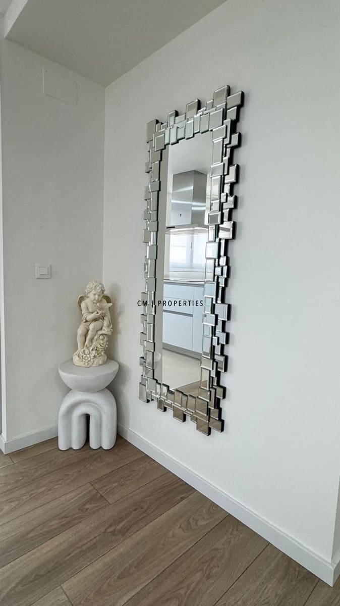 3 soveværelse Lejlighed til leje i Valencia by med swimmingpool garage - € 3.000 (Ref: 9186009)