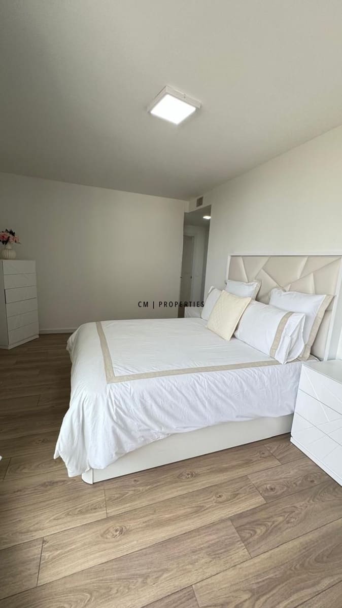 3 soveværelse Lejlighed til leje i Valencia by med swimmingpool garage - € 3.000 (Ref: 9186009)