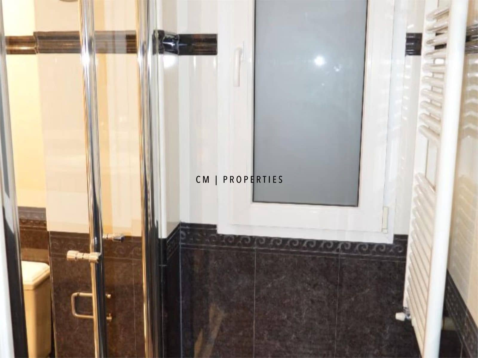 5 sypialnia Mieszkanie do wynajęcia w Miasto Walencja z garażem - 2 800 € (Ref: 9187242)