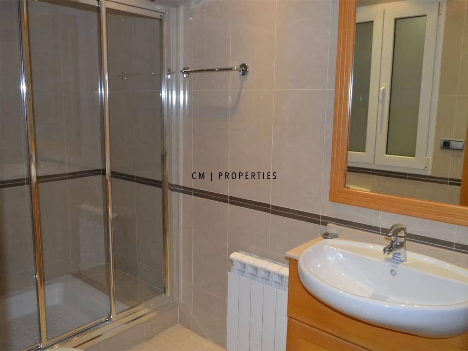 5 sypialnia Mieszkanie do wynajęcia w Miasto Walencja z garażem - 2 800 € (Ref: 9187242)