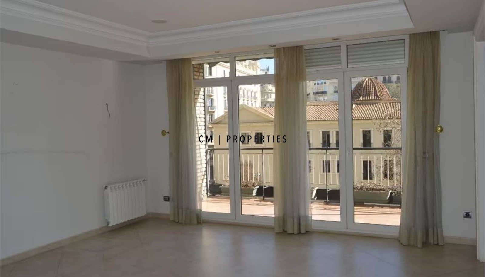 5 sypialnia Mieszkanie do wynajęcia w Miasto Walencja z garażem - 2 800 € (Ref: 9187242)