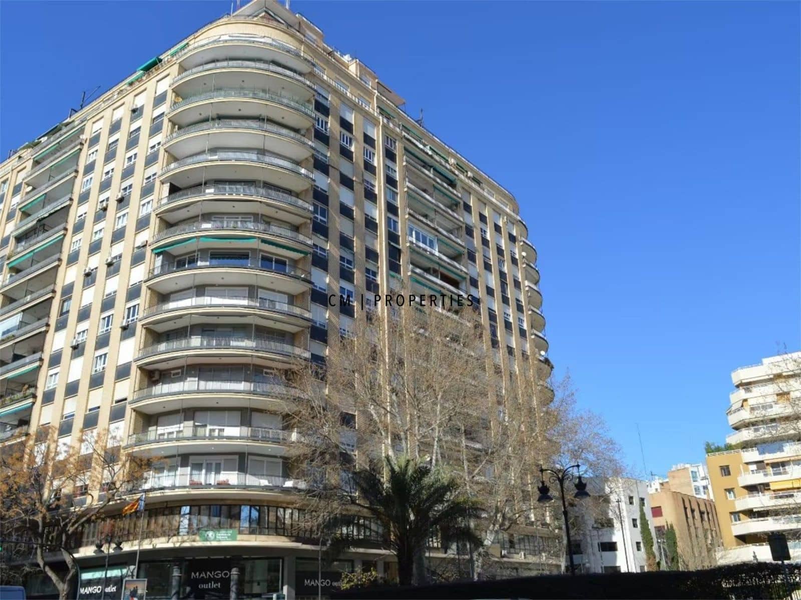 5 sypialnia Mieszkanie do wynajęcia w Miasto Walencja z garażem - 2 800 € (Ref: 9187242)