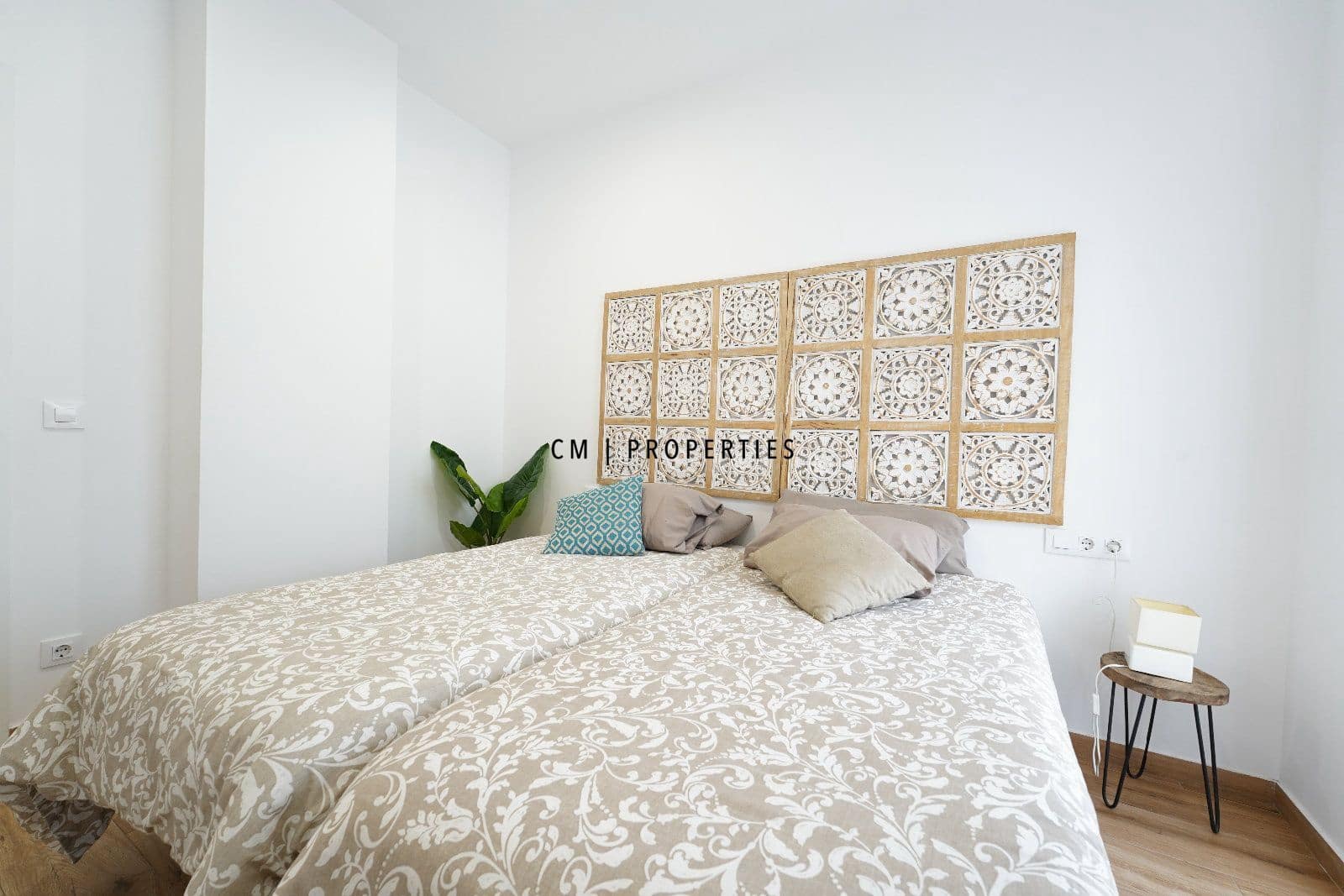 2 quarto Apartamento para arrendar em Valencia cidade - 2 000 € (Ref: 9191610)