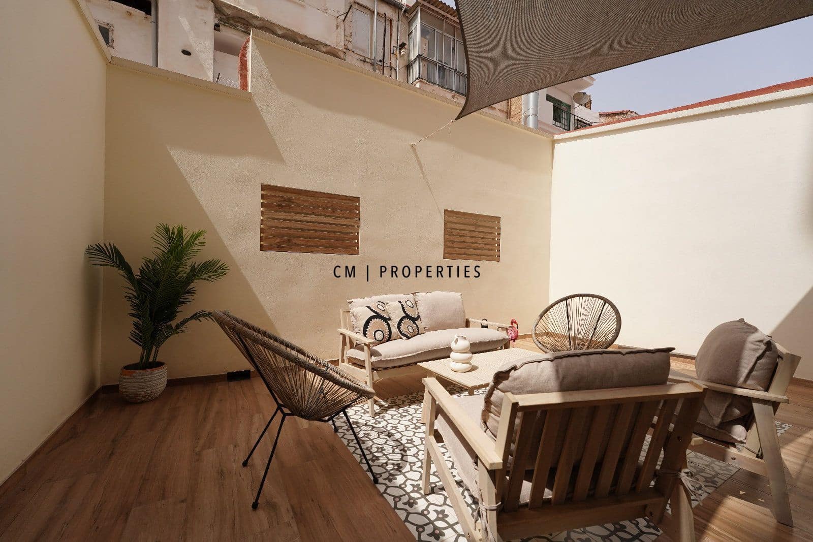 2 quarto Apartamento para arrendar em Valencia cidade - 2 000 € (Ref: 9191610)