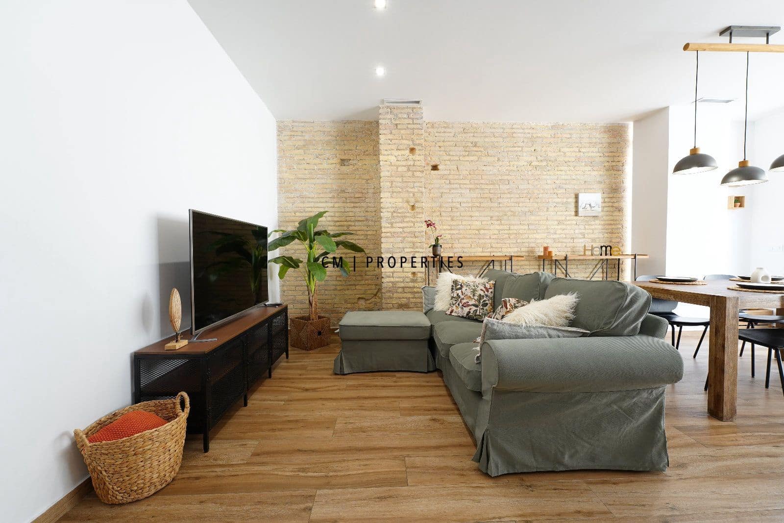 2 quarto Apartamento para arrendar em Valencia cidade - 2 000 € (Ref: 9191610)