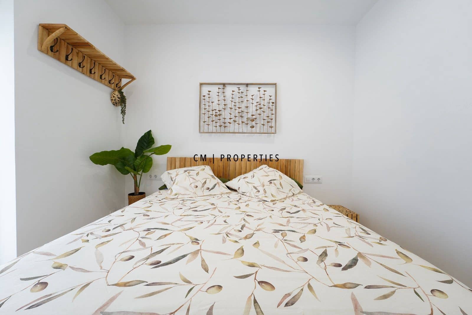 2 quarto Apartamento para arrendar em Valencia cidade - 2 000 € (Ref: 9191610)