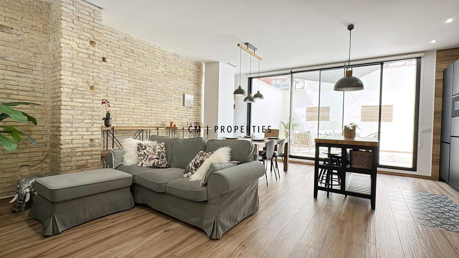 2 quarto Apartamento para arrendar em Valencia cidade - 2 000 € (Ref: 9191610)