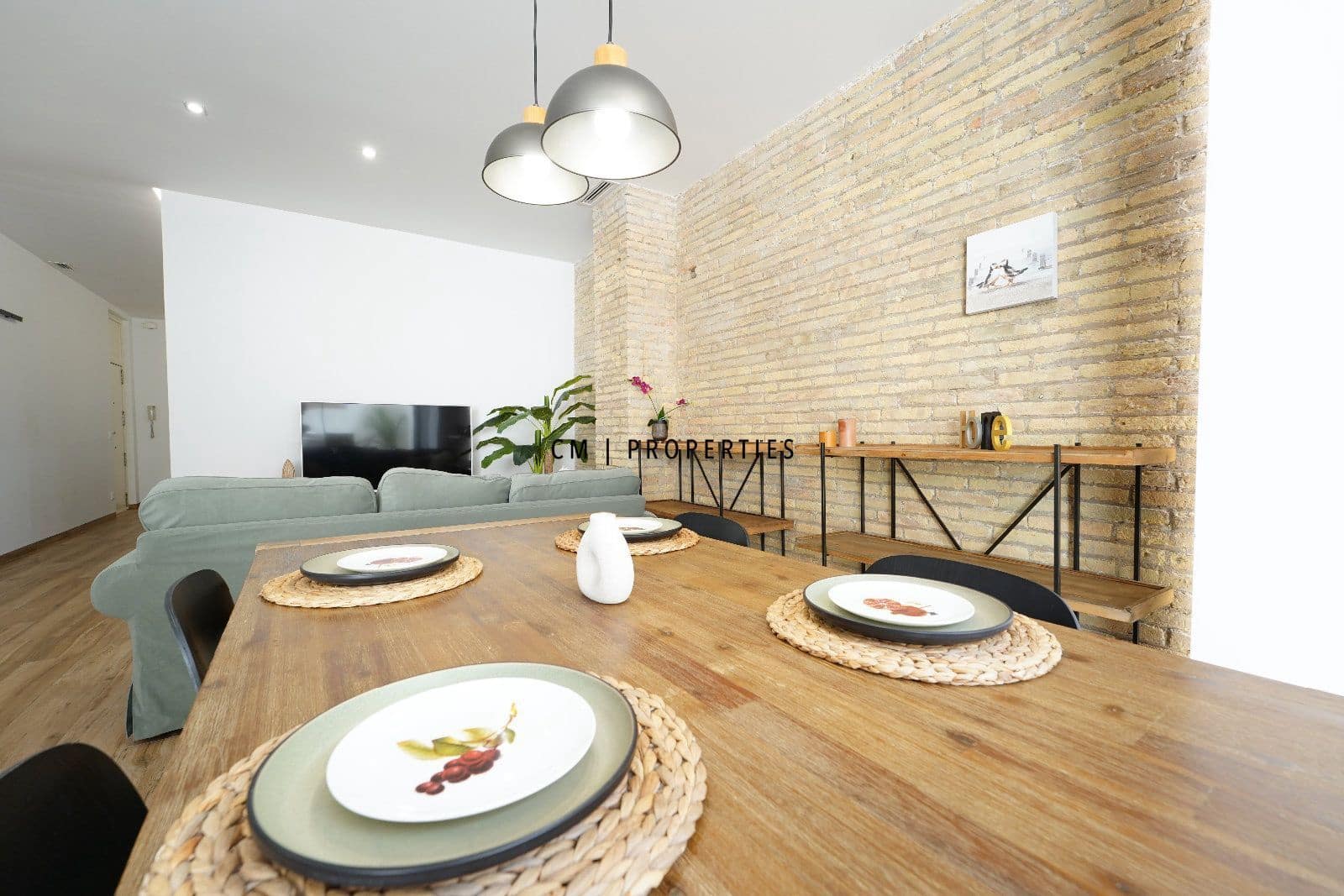 2 quarto Apartamento para arrendar em Valencia cidade - 2 000 € (Ref: 9191610)