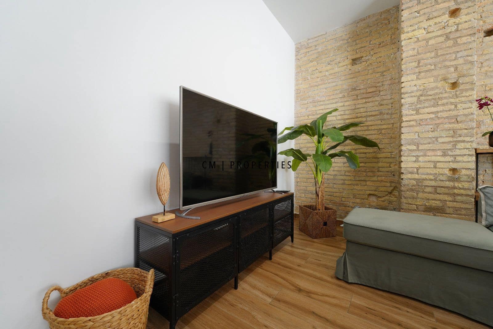 2 quarto Apartamento para arrendar em Valencia cidade - 2 000 € (Ref: 9191610)