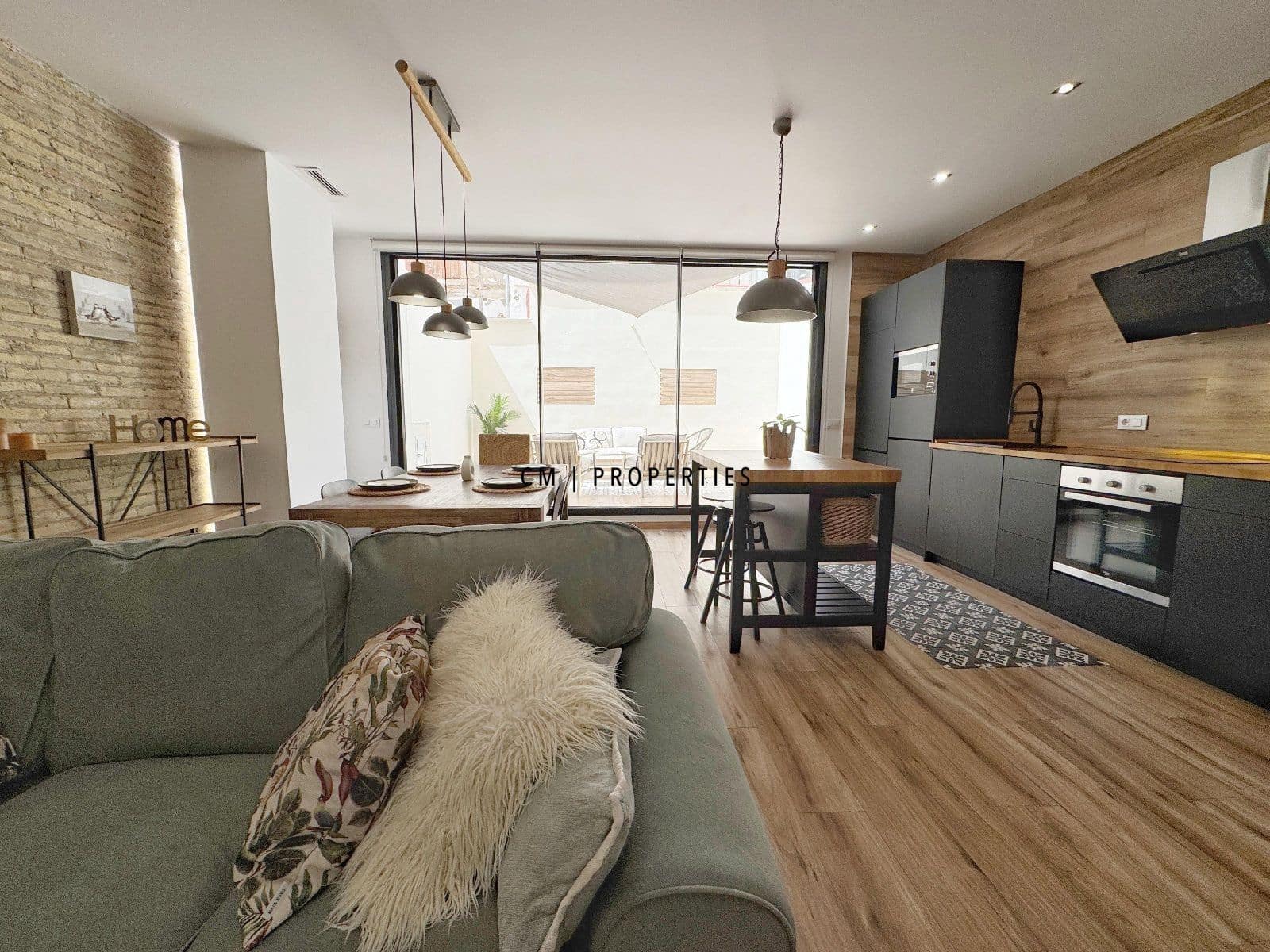 2 quarto Apartamento para arrendar em Valencia cidade - 2 000 € (Ref: 9191610)