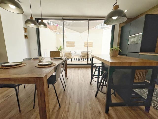 Appartement de 2 chambres à louer à Valence ville - 2 000 € (Ref: 9191610)