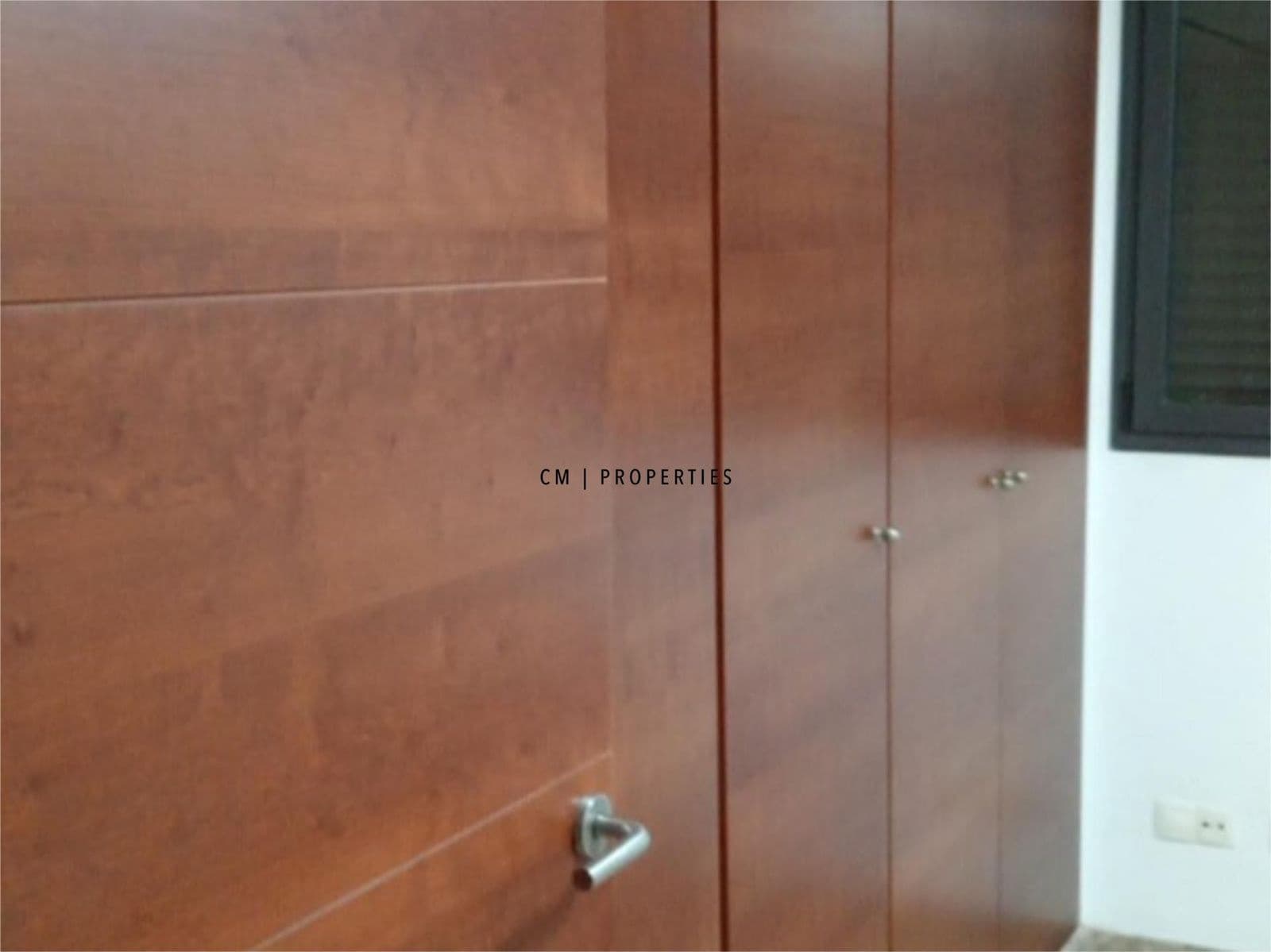 4 makuuhuone Asunto vuokrattavana paikassa Valencia kaupunki - 2 500 € (Ref: 9193085)