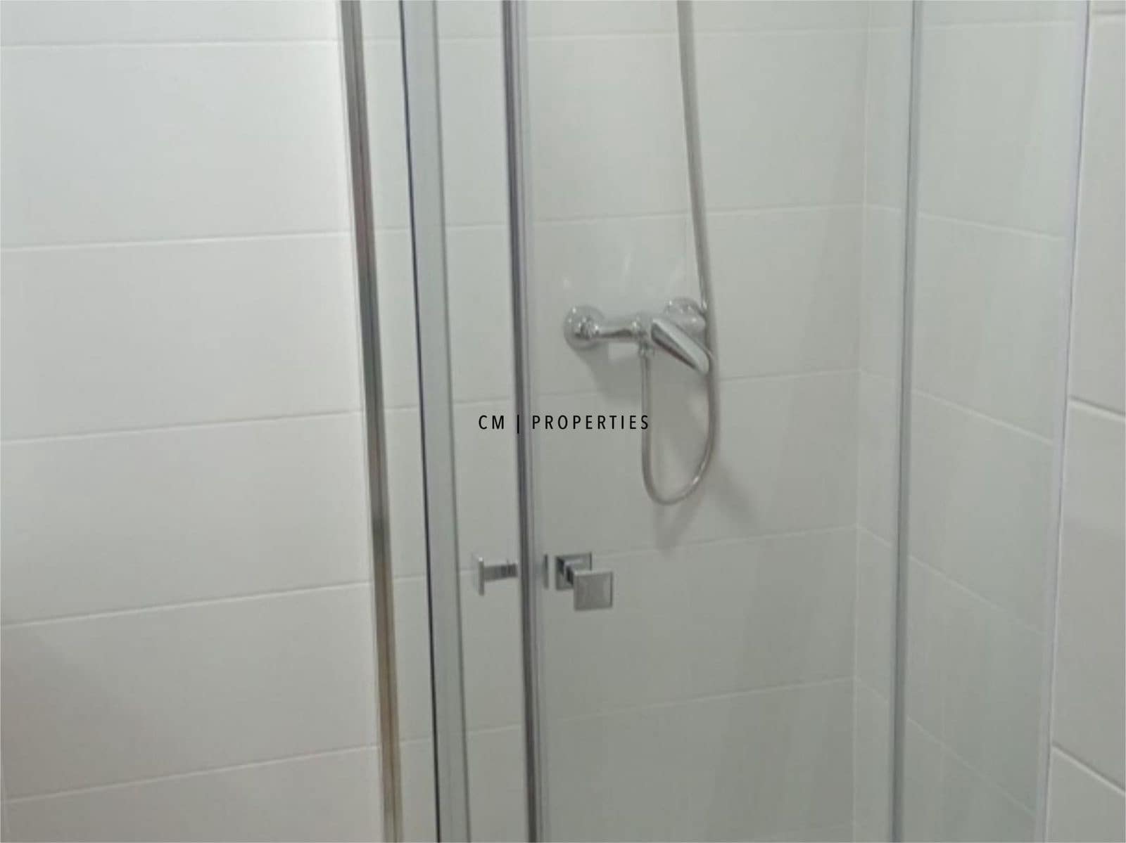 4 makuuhuone Asunto vuokrattavana paikassa Valencia kaupunki - 2 500 € (Ref: 9193085)