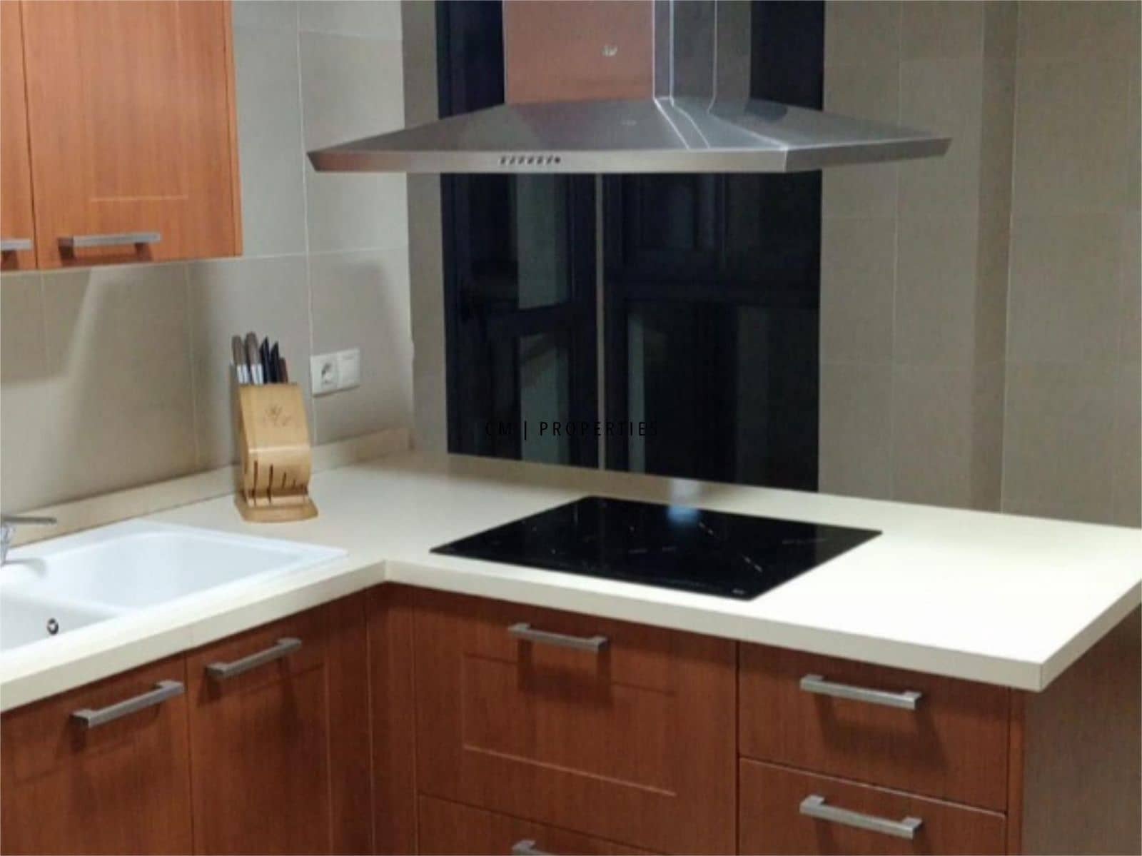 4 makuuhuone Asunto vuokrattavana paikassa Valencia kaupunki - 2 500 € (Ref: 9193085)