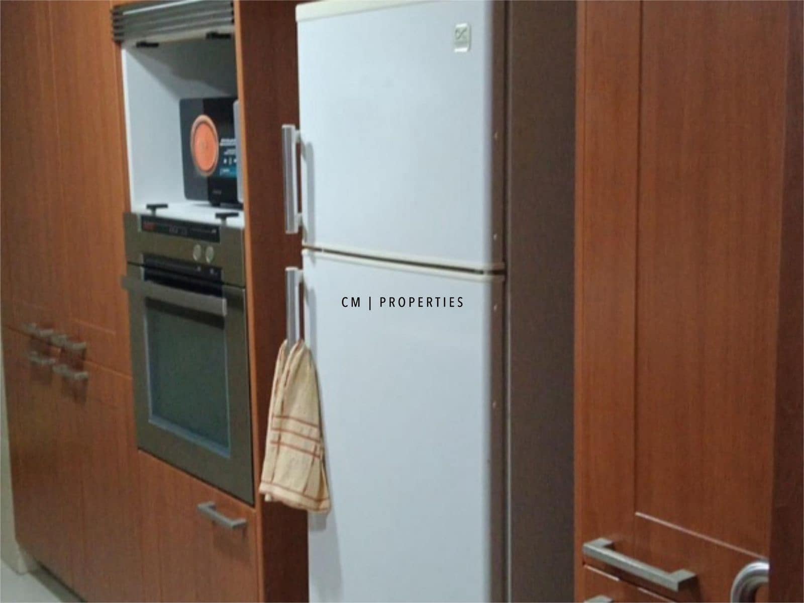 4 makuuhuone Asunto vuokrattavana paikassa Valencia kaupunki - 2 500 € (Ref: 9193085)