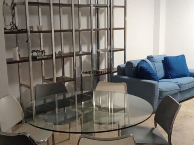 4 makuuhuone Asunto vuokrattavana paikassa Exposicio, Valencia kaupunki - 2 500 € (Ref: 9193085)