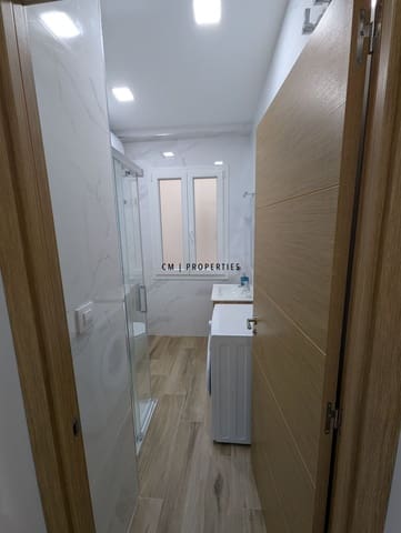 4 soveværelse Lejlighed til leje i Valencia by - € 2.000 (Ref: 9193086)