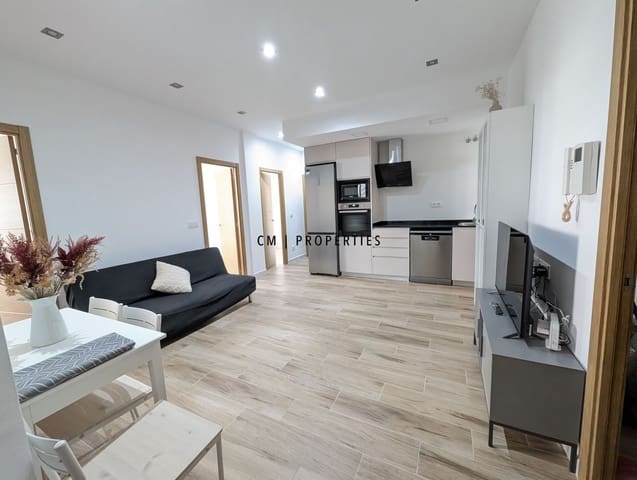 4 soveværelse Lejlighed til leje i Valencia by - € 2.000 (Ref: 9193086)