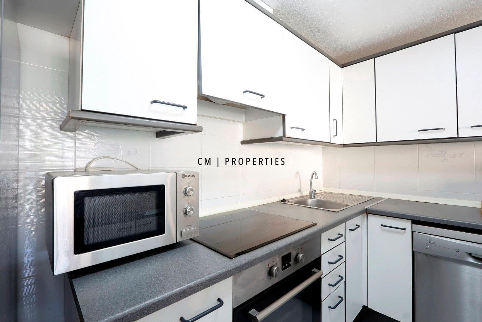 2 bedroom Flat for rent in Cullera with pool garage - € 800 (Ref: 9203080)