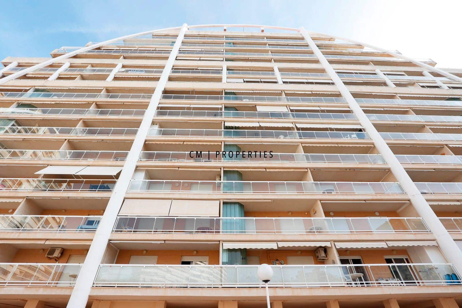 2 bedroom Flat for rent in Cullera with pool garage - € 800 (Ref: 9203080)