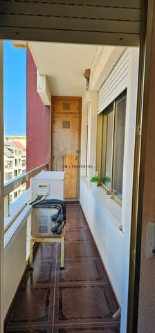 4 bedroom Flat for rent in Sagunto / Sagunt - € 1,600 (Ref: 9203418)