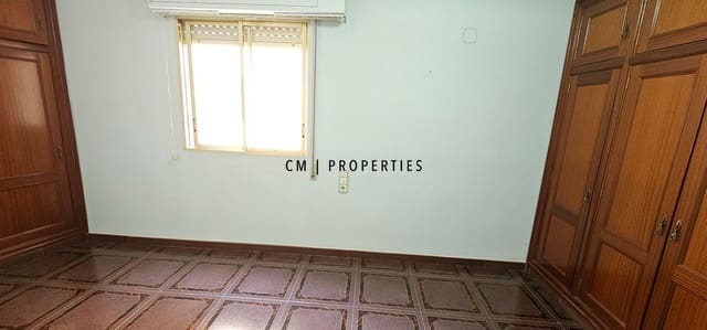 4 bedroom Flat for rent in Sagunto / Sagunt - € 1,600 (Ref: 9203418)