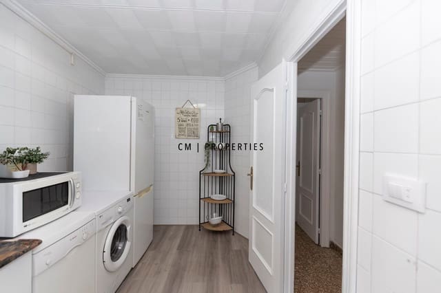 3 bedroom Flat for rent in Aldaia - € 1,600 (Ref: 9218957)