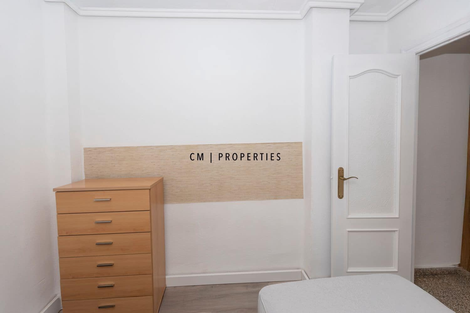 3 soveværelse Lejlighed til leje i Aldaia - € 1.600 (Ref: 9218957)