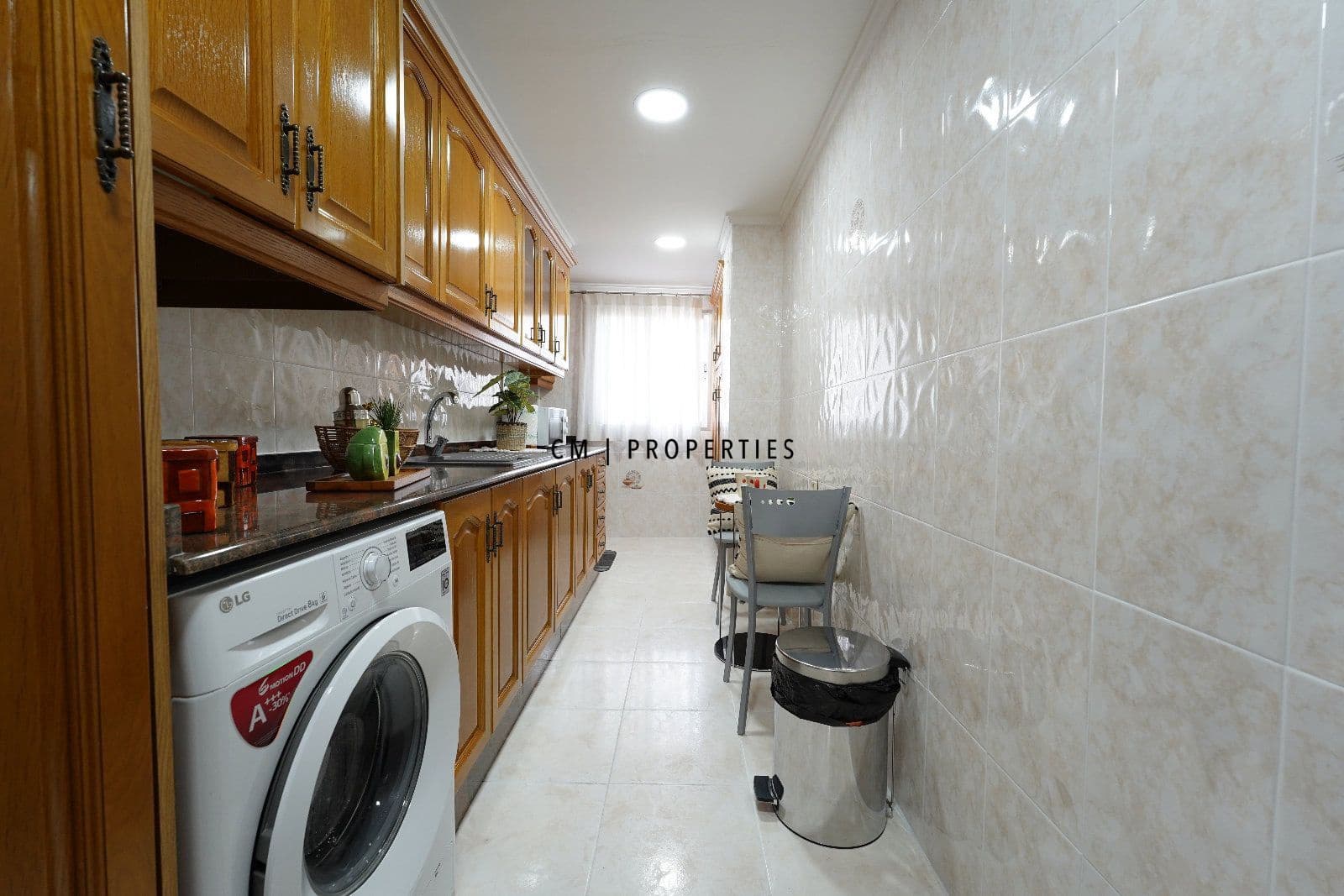 Piso de 4 habitaciones en València ciudad en venta - 410.000 € (Ref: 9223606)