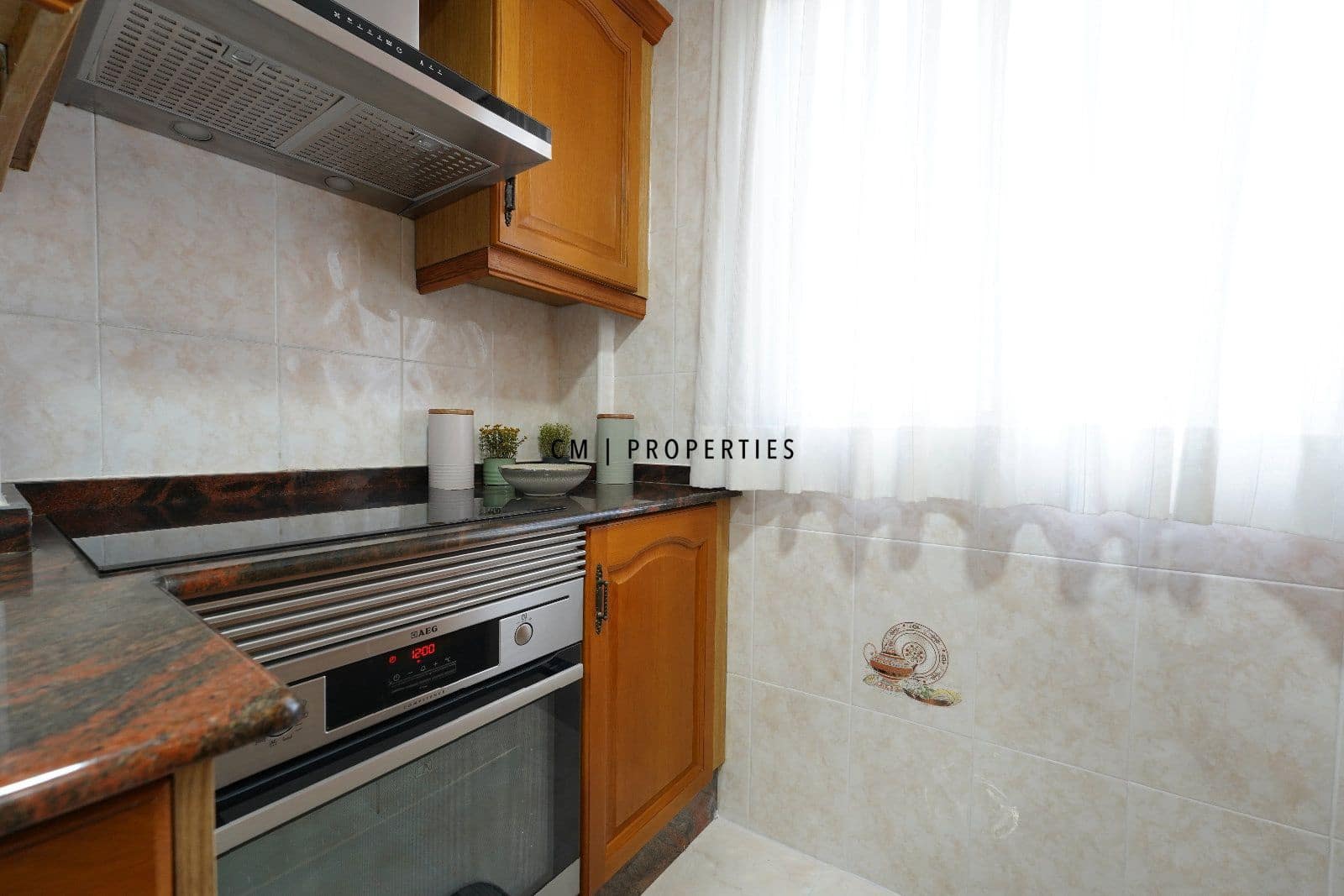 Piso de 4 habitaciones en València ciudad en venta - 410.000 € (Ref: 9223606)