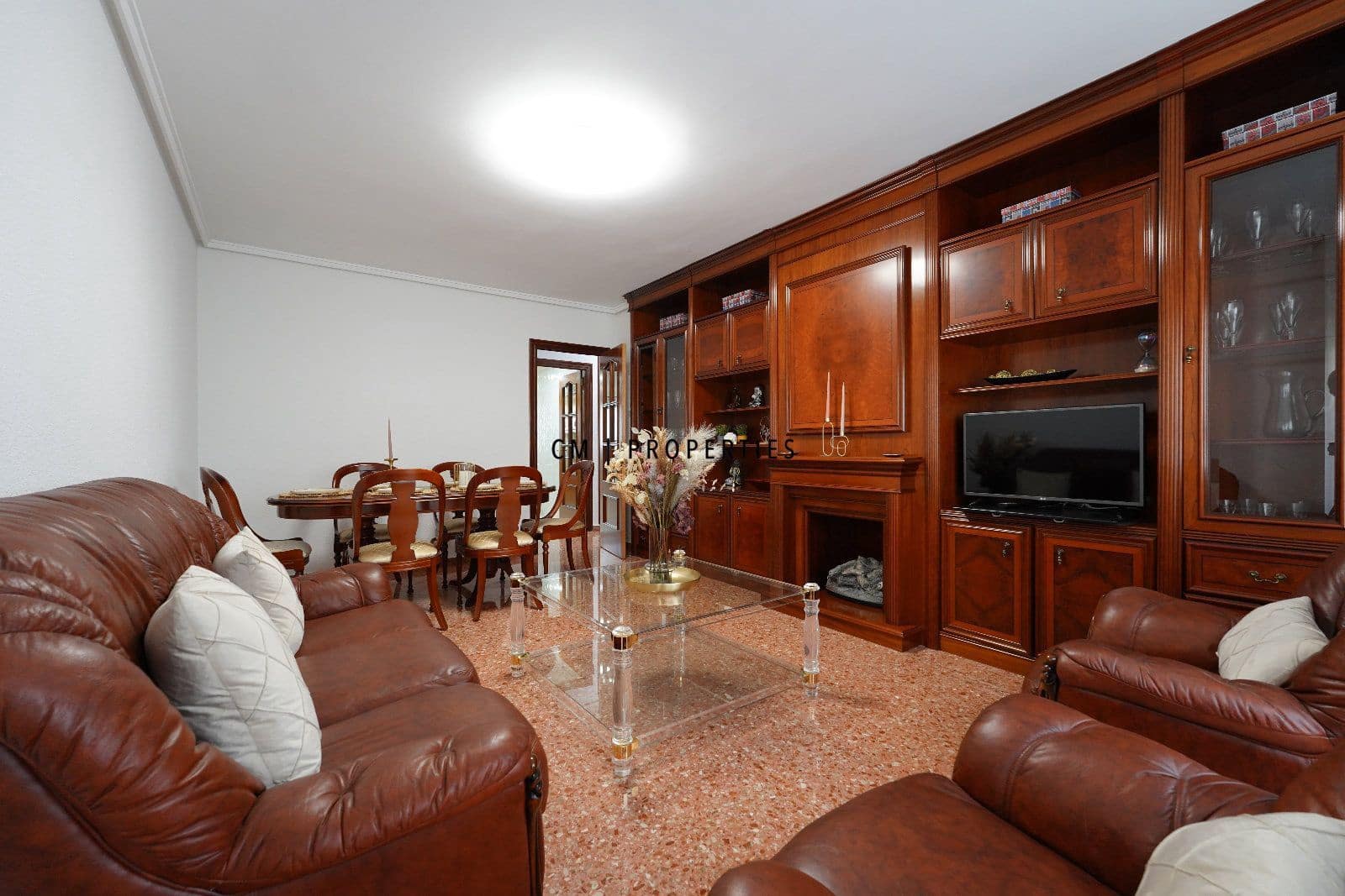 Piso de 4 habitaciones en València ciudad en venta - 410.000 € (Ref: 9223606)