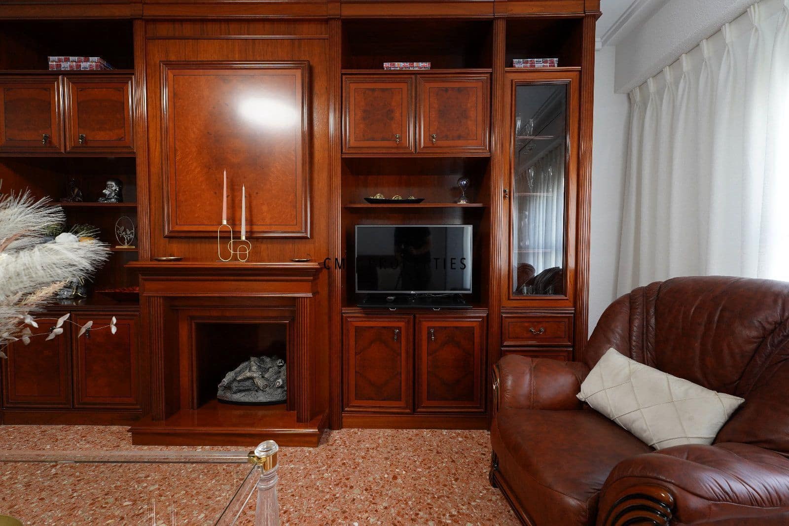 Piso de 4 habitaciones en València ciudad en venta - 410.000 € (Ref: 9223606)