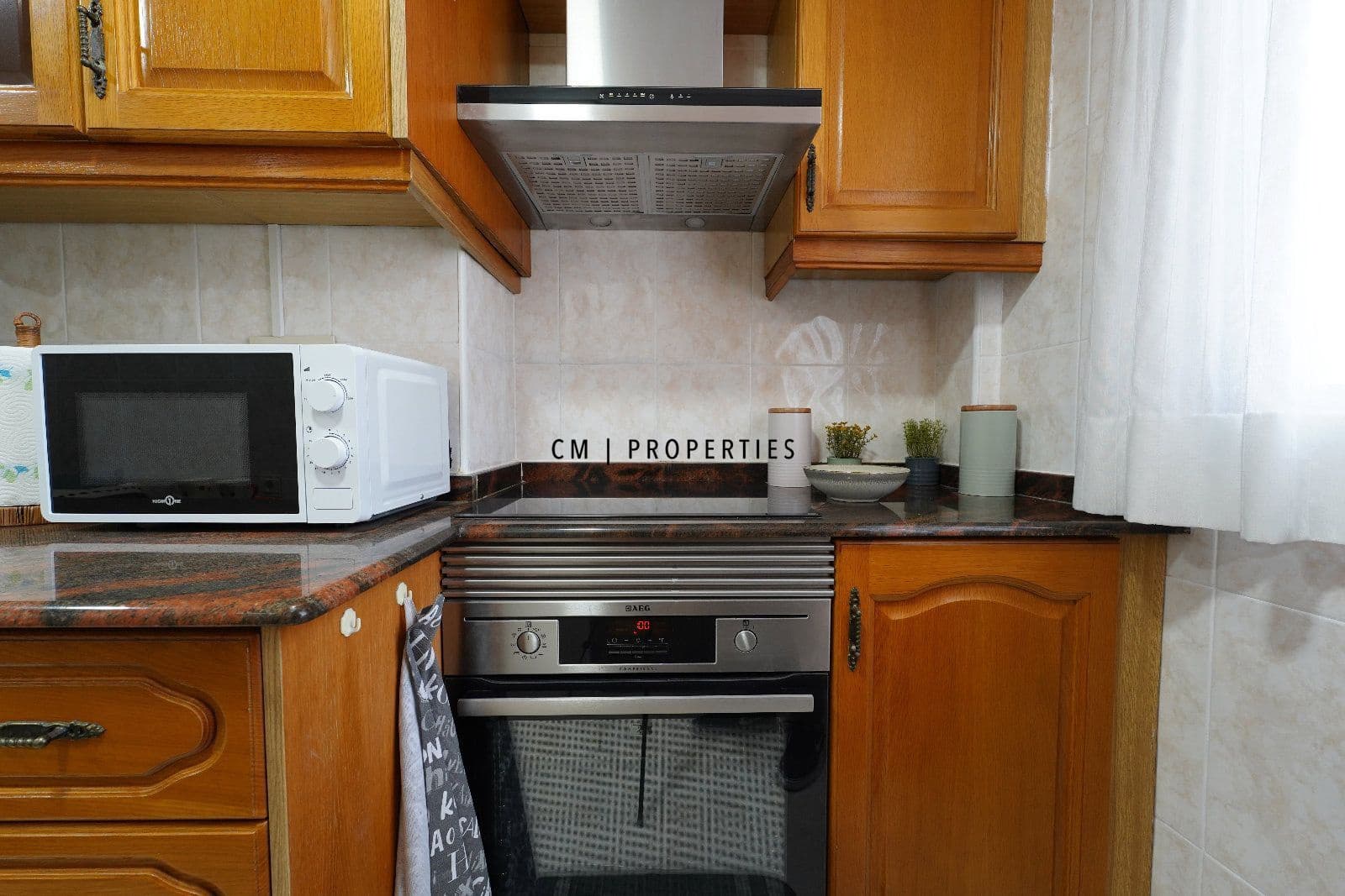 Piso de 4 habitaciones en València ciudad en venta - 410.000 € (Ref: 9223606)