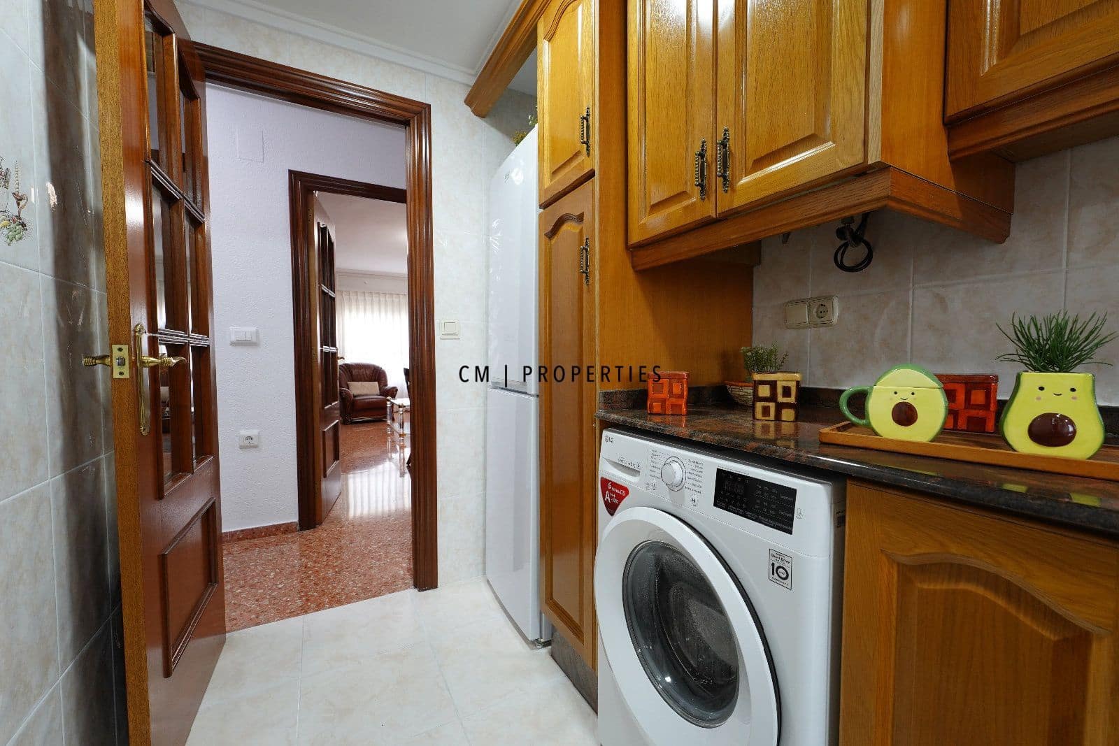 Piso de 4 habitaciones en València ciudad en venta - 410.000 € (Ref: 9223606)