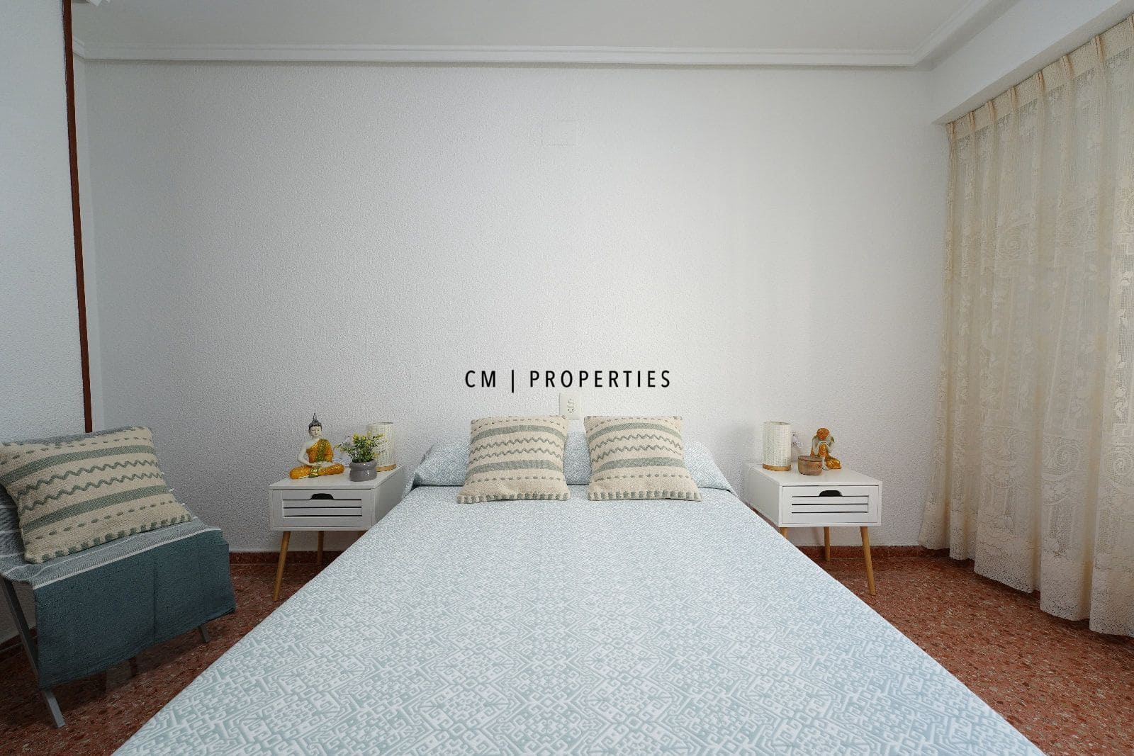 Piso de 4 habitaciones en València ciudad en venta - 410.000 € (Ref: 9223606)