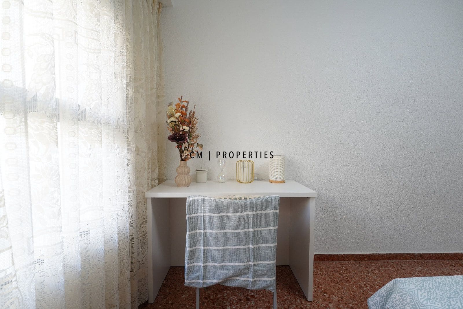 Piso de 4 habitaciones en València ciudad en venta - 410.000 € (Ref: 9223606)