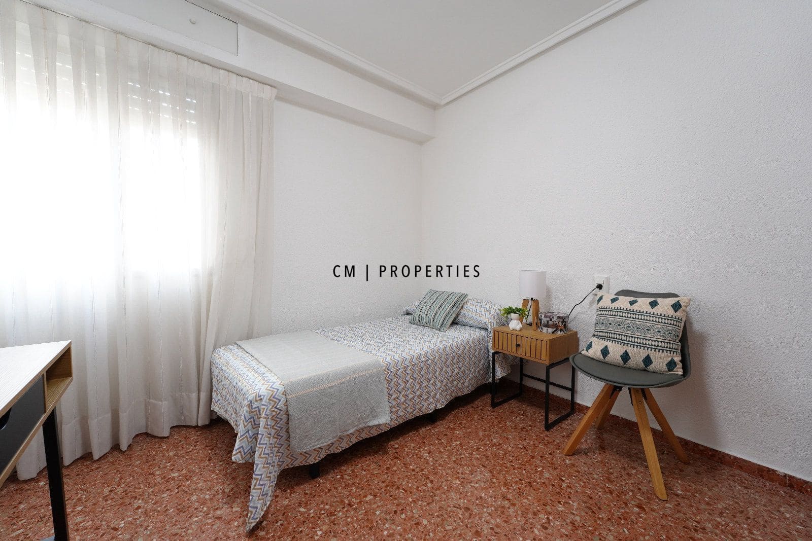 Piso de 4 habitaciones en València ciudad en venta - 410.000 € (Ref: 9223606)