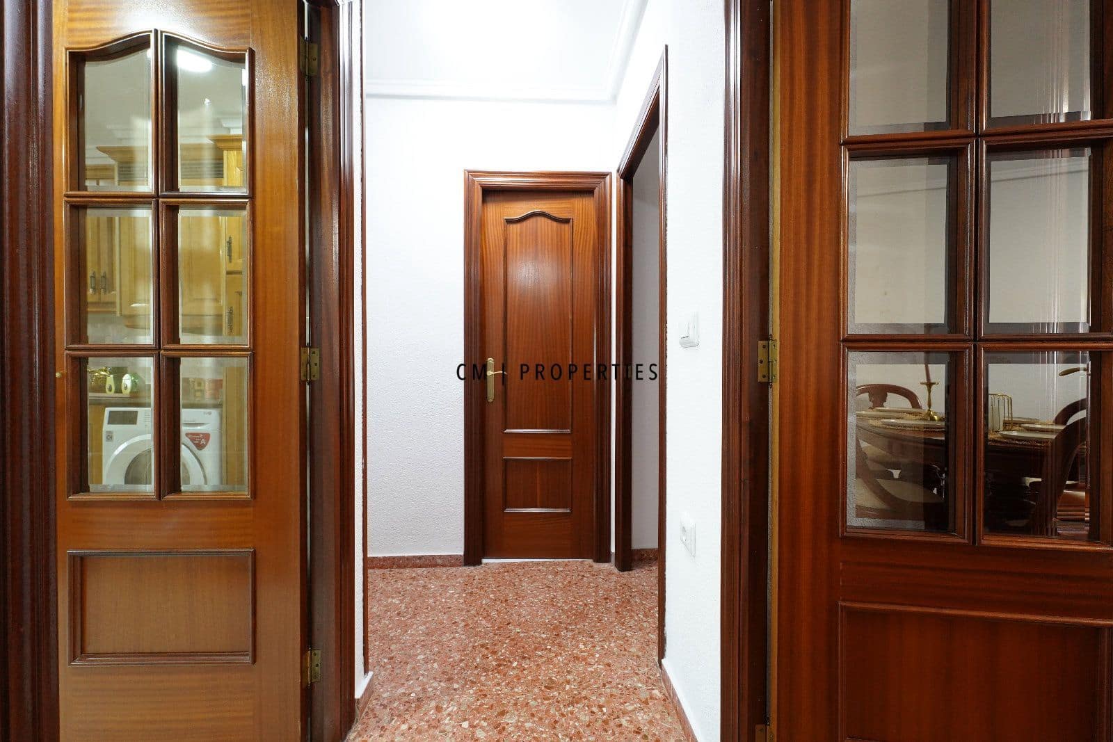 Piso de 4 habitaciones en València ciudad en venta - 410.000 € (Ref: 9223606)