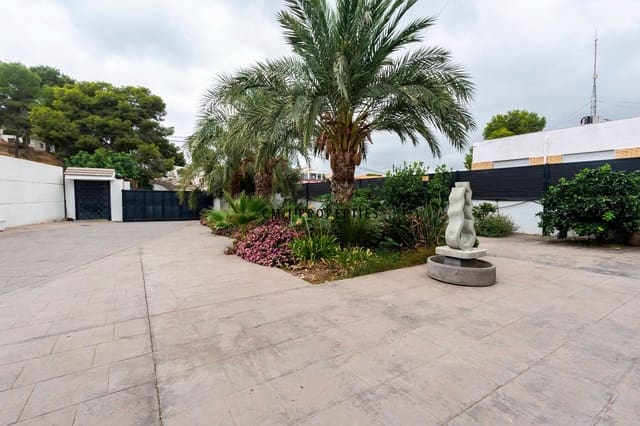 4 camera da letto Villa da affittare in Torrent con piscina garage - 3.250 € (Rif: 9237856)