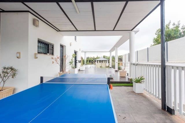 4 camera da letto Villa da affittare in Torrent con piscina garage - 3.250 € (Rif: 9237856)