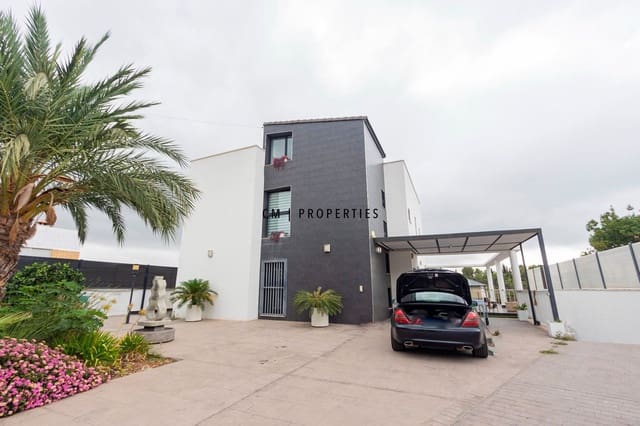 4 camera da letto Villa da affittare in Torrent con piscina garage - 3.250 € (Rif: 9237856)